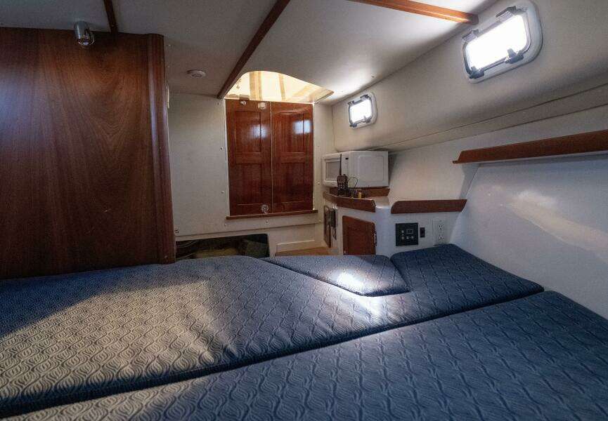 35ft Northcoast Yacht For Sale