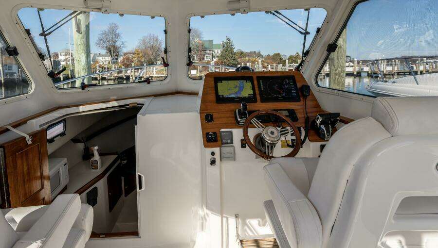 35ft Northcoast Yacht For Sale