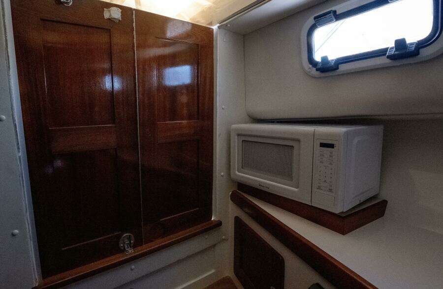 35ft Northcoast Yacht For Sale