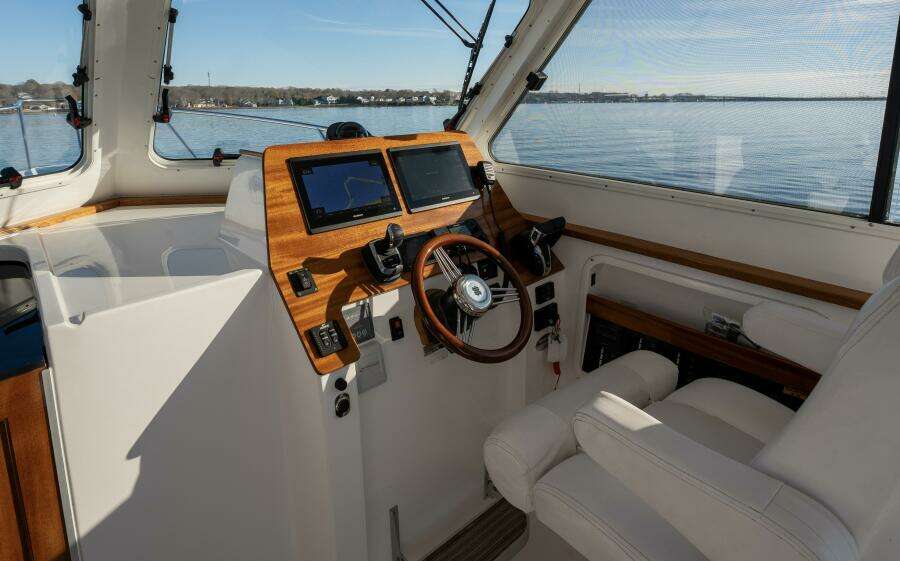 35ft Northcoast Yacht For Sale