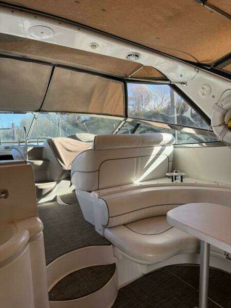 Amazed 42ft Cruisers Yacht For Sale