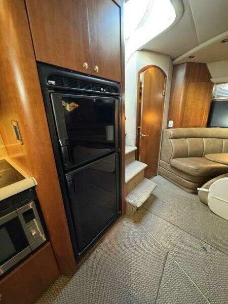 Amazed 42ft Cruisers Yacht For Sale