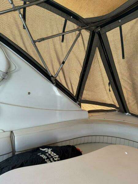 Amazed 42ft Cruisers Yacht For Sale