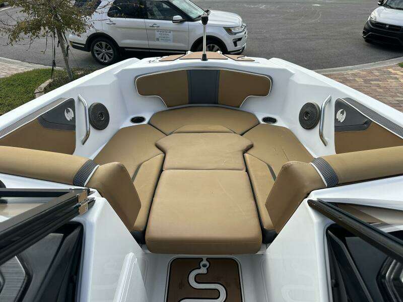 21ft Scarab Yacht For Sale