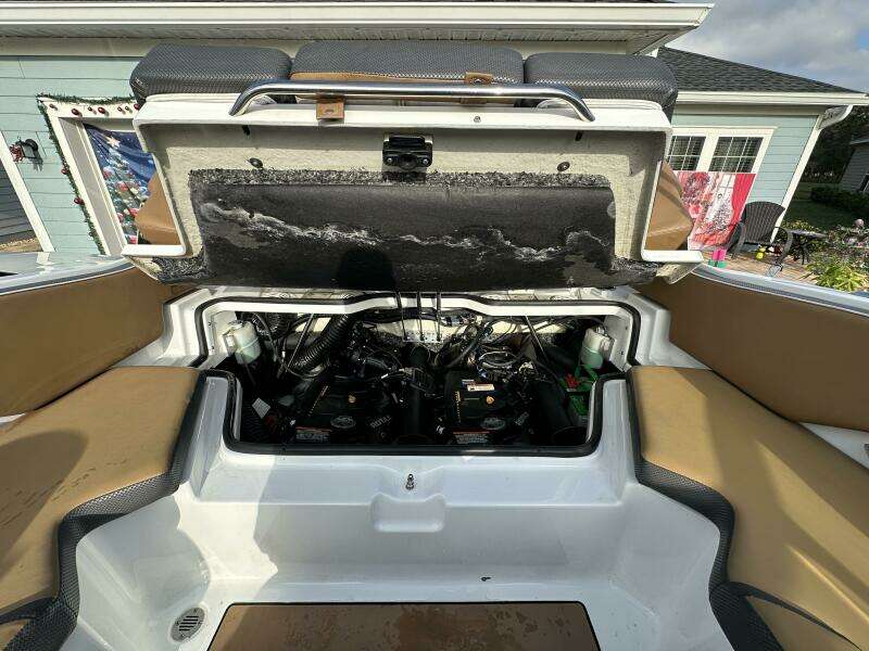 21ft Scarab Yacht For Sale