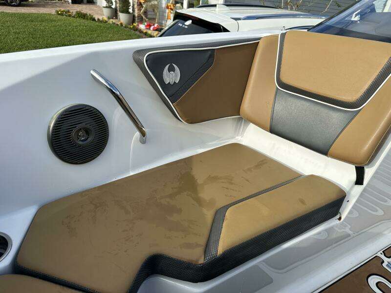 21ft Scarab Yacht For Sale