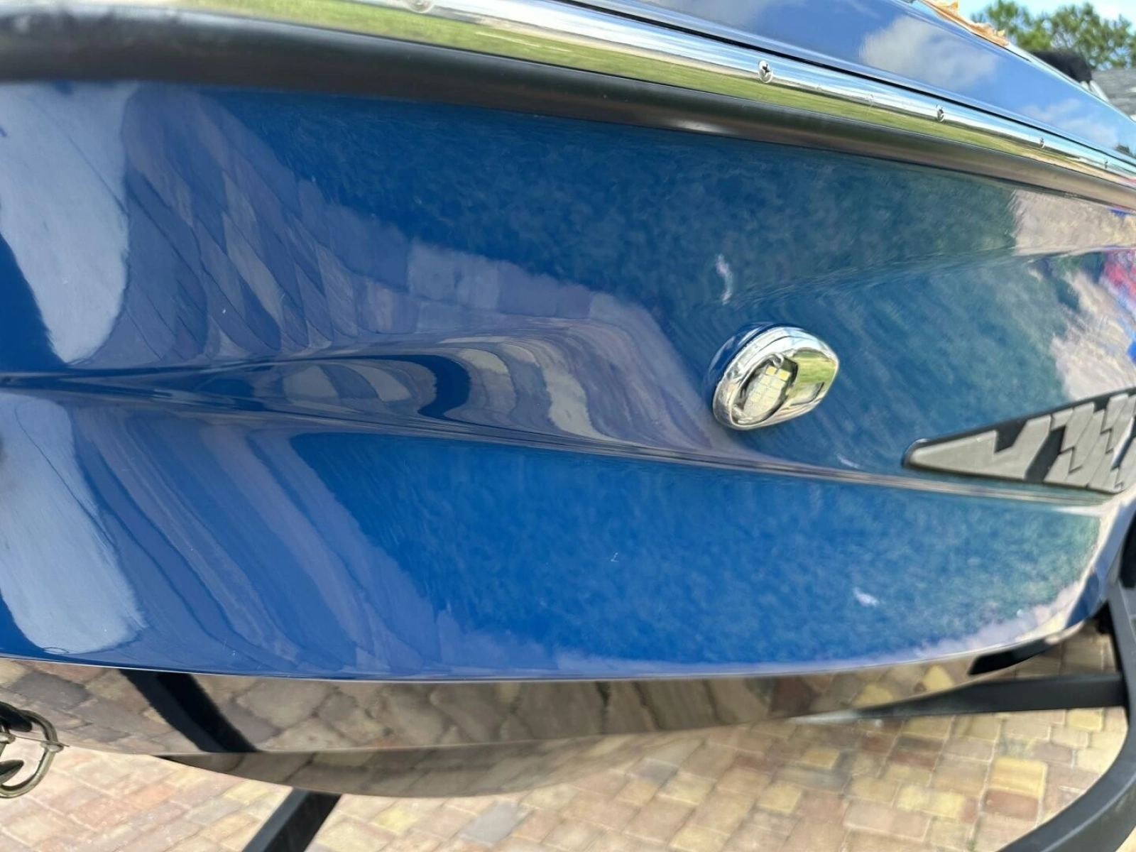 2021 Scarab 215