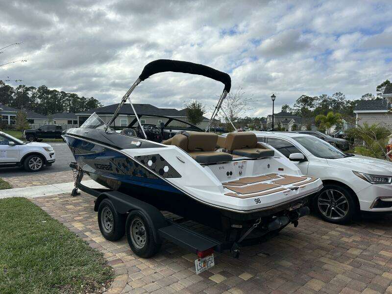 21ft Scarab Yacht For Sale