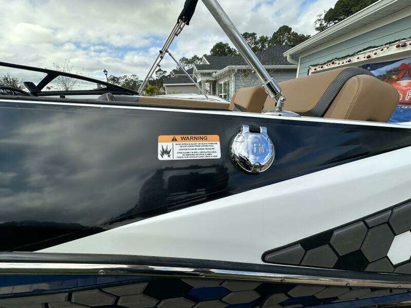 21ft Scarab Yacht For Sale