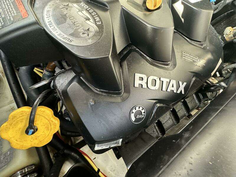 21ft Scarab Yacht For Sale