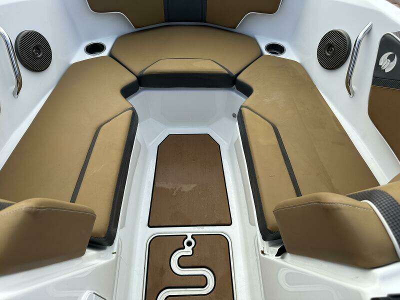 21ft Scarab Yacht For Sale