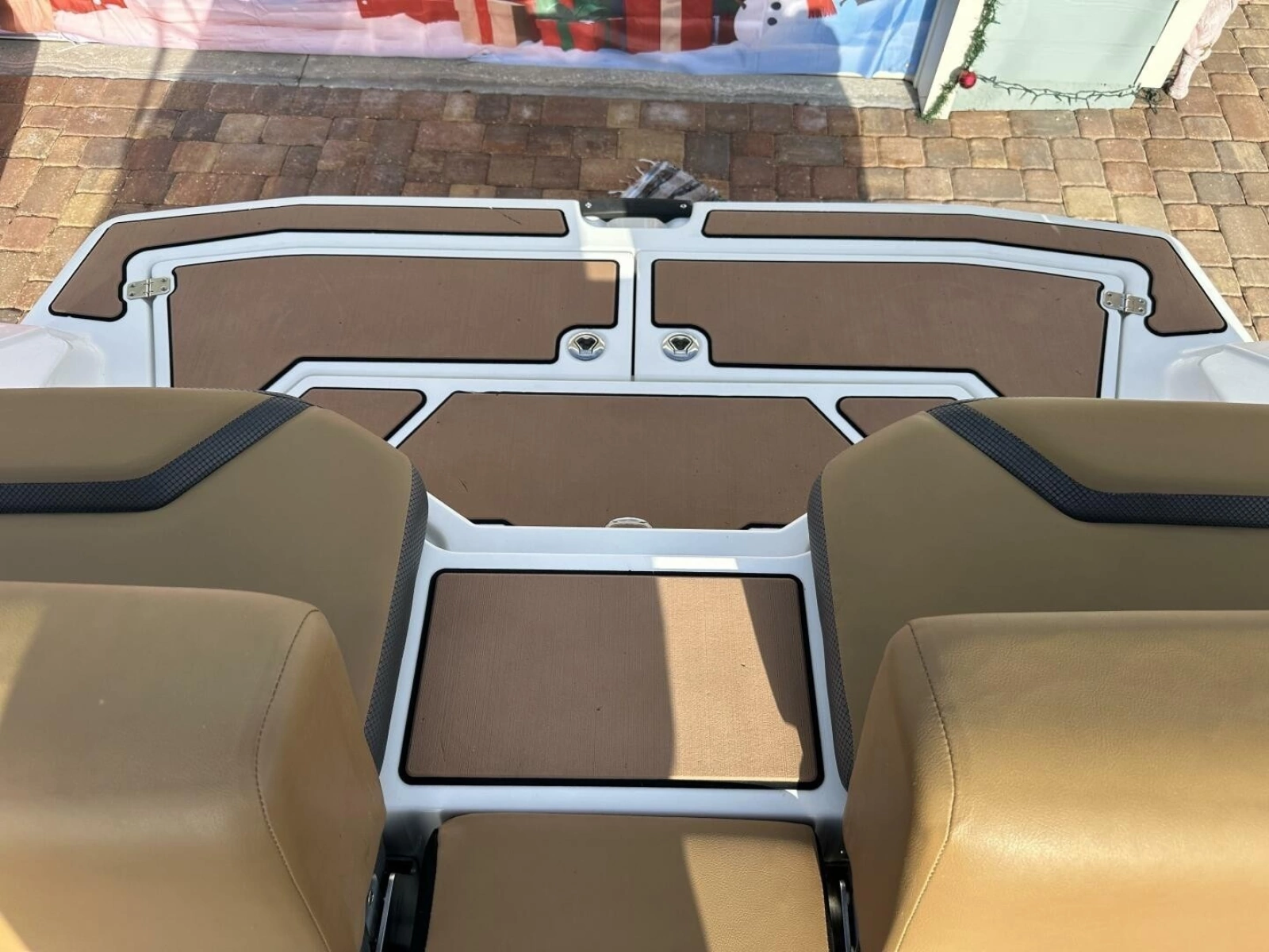 2021 Scarab 215