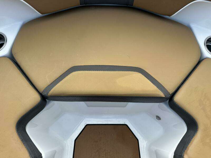 21ft Scarab Yacht For Sale