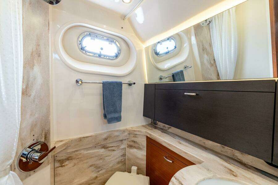 THE LEPRECHAUN 40ft Pursuit Yacht For Sale