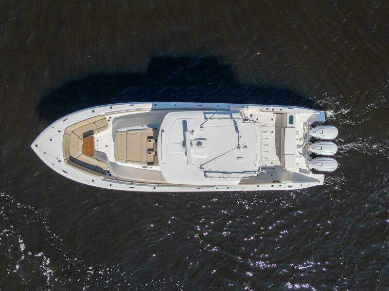 THE LEPRECHAUN 40ft Pursuit Yacht For Sale