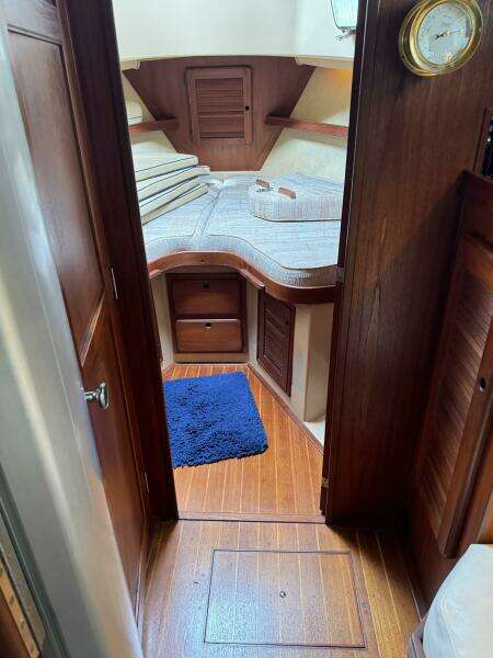 32ft Island Packet Yacht For Sale