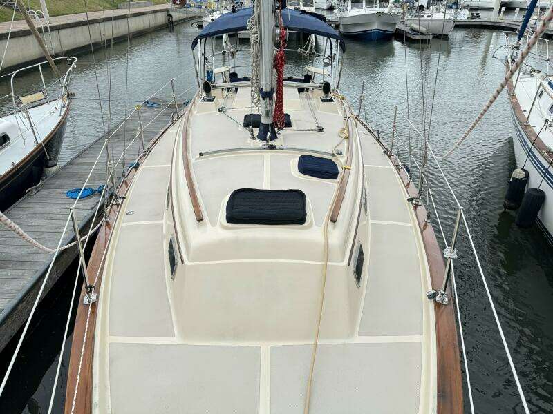 32ft Island Packet Yacht For Sale