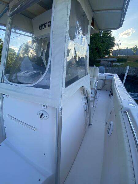 knot the usual 27ft Grady White Yacht For Sale