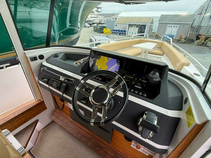 Andiamo 28ft Axopar Yacht For Sale