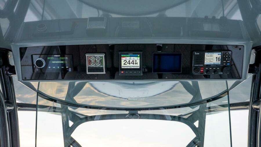 33ft Valhalla Boatworks Yacht For Sale