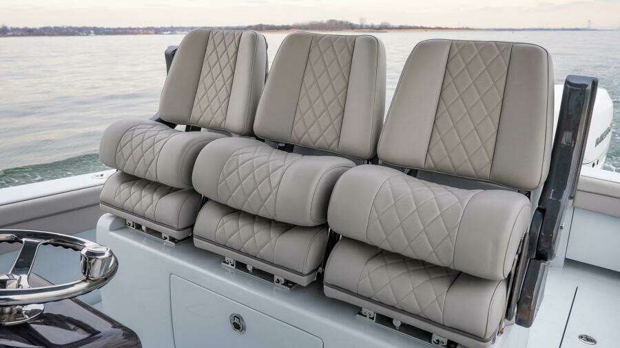 33ft Valhalla Boatworks Yacht For Sale