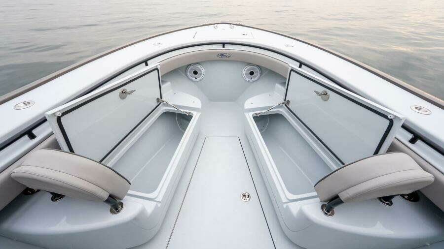 33ft Valhalla Boatworks Yacht For Sale