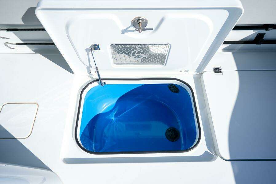 43ft Freeman Yacht For Sale