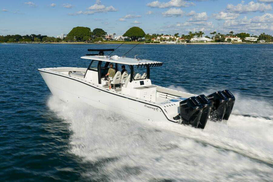 43ft Freeman Yacht For Sale