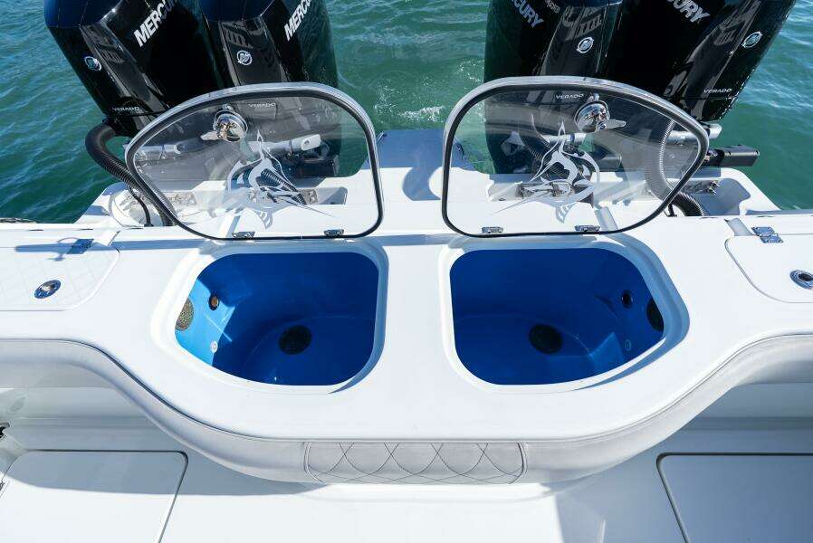 43ft Freeman Yacht For Sale