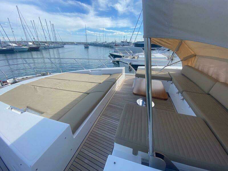 77ft Azimut Yacht For Sale