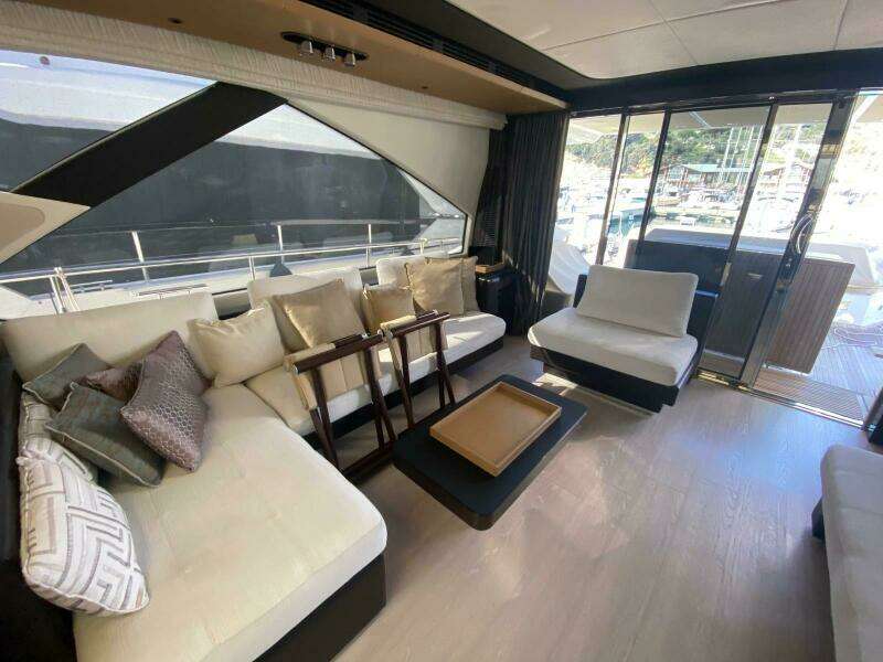 77ft Azimut Yacht For Sale