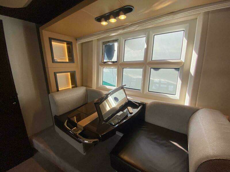 77ft Azimut Yacht For Sale