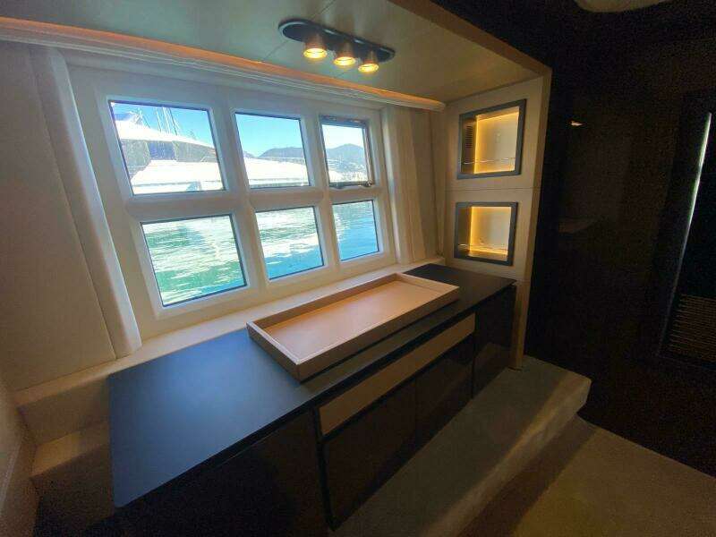 77ft Azimut Yacht For Sale