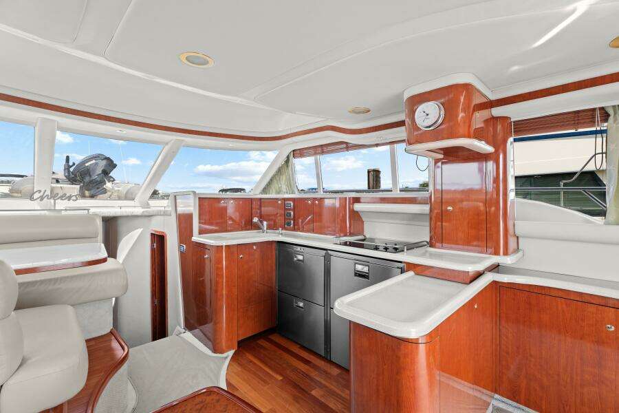 48ft Sea Ray Yacht For Sale