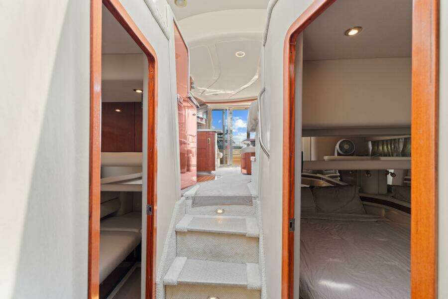 48ft Sea Ray Yacht For Sale