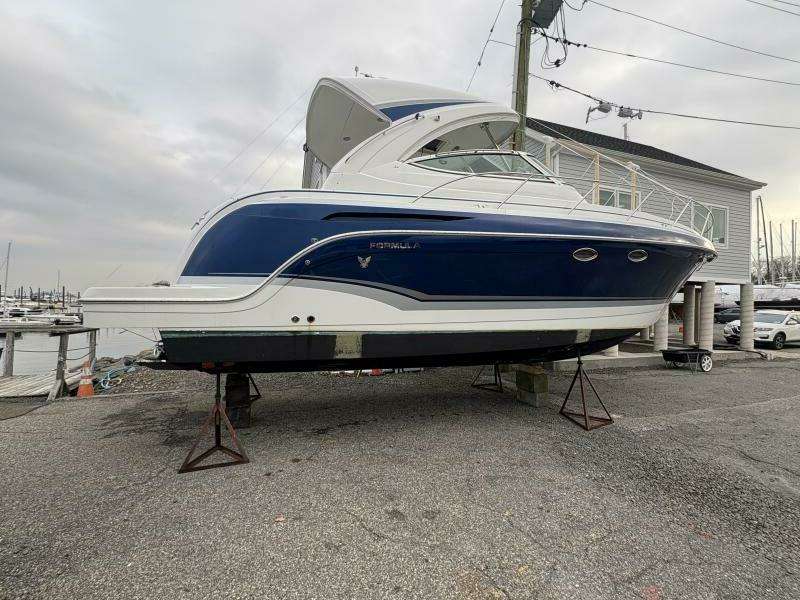 No Egrets 34ft Formula Yacht For Sale