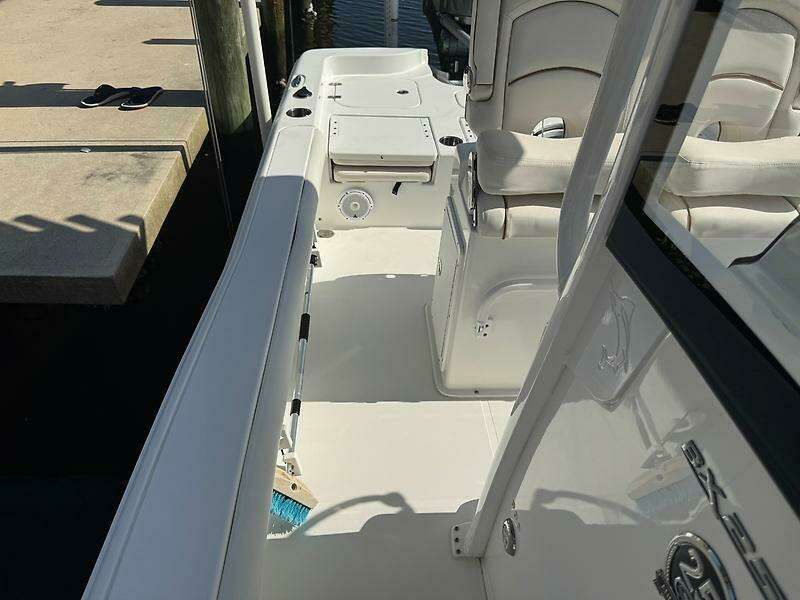 25ft Sea Hunt Yacht For Sale