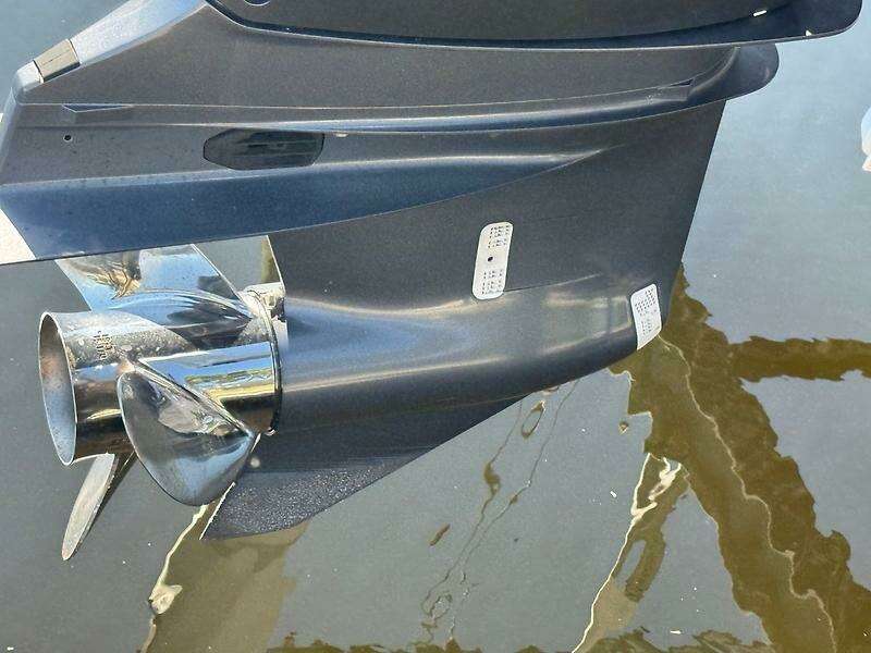 25ft Sea Hunt Yacht For Sale