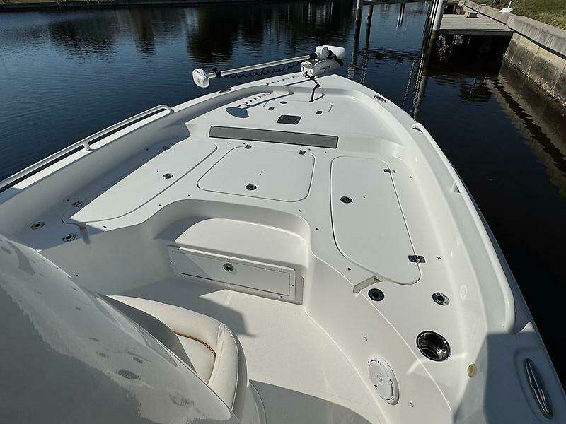 25ft Sea Hunt Yacht For Sale