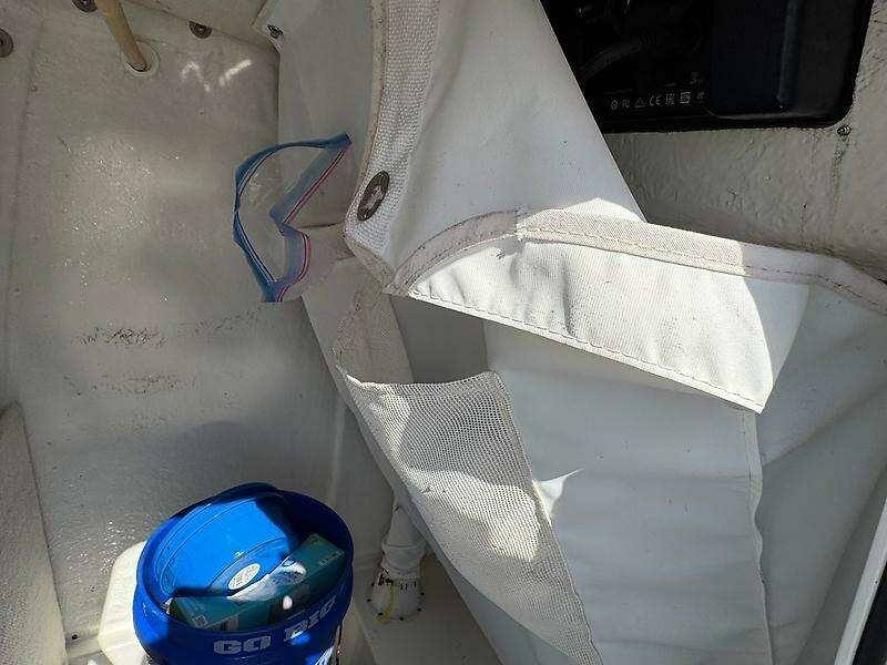 25ft Sea Hunt Yacht For Sale