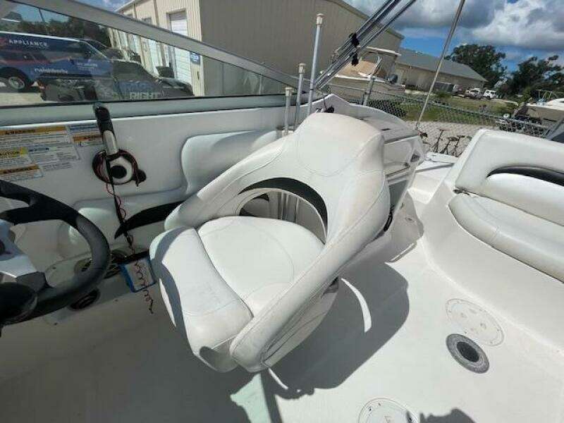24ft Hurricane Yacht For Sale