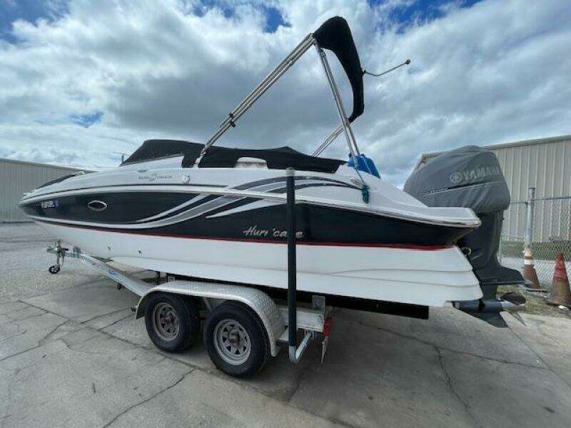 24ft Hurricane Yacht For Sale