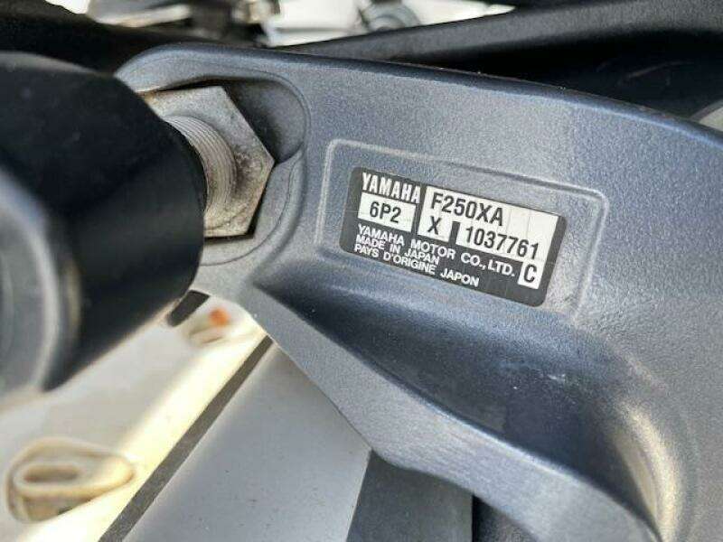 24ft Hurricane Yacht For Sale