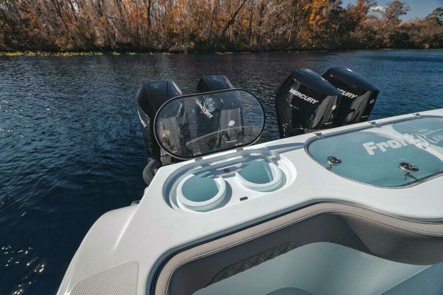 37ft Front Runner Yacht For Sale