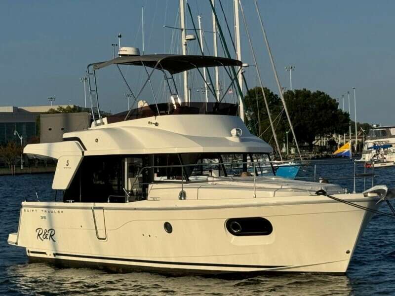 R amp R 35ft Beneteau Yacht For Sale
