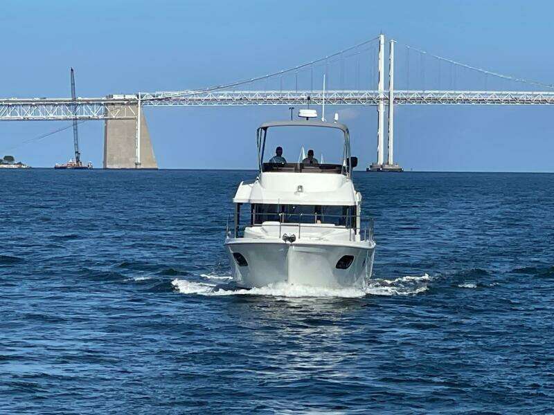 R amp R 35ft Beneteau Yacht For Sale