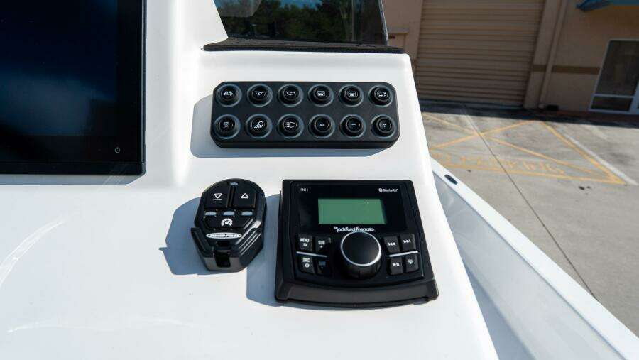 22ft SCB Yacht For Sale