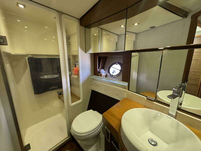 44ft Tiara Yachts Yacht For Sale