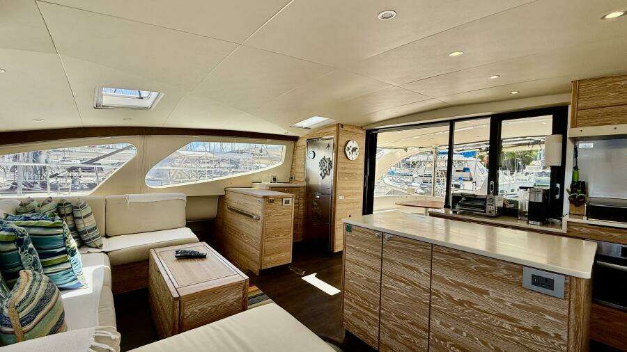 Sea Larks 51ft Xquisite Yachts Yacht For Sale