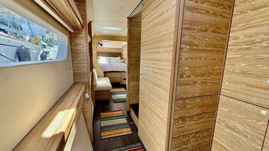 Sea Larks 51ft Xquisite Yachts Yacht For Sale